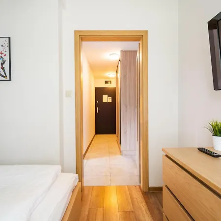 Widok Na Szrenice Z Tarasem شقة شكلارسكا بوريبا