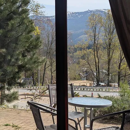 Widok Na Szrenicę Z Tarasem